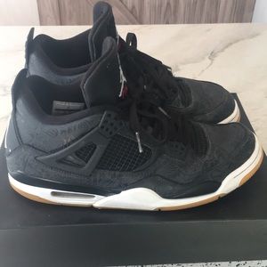 Air Jordan 4 Retro SE